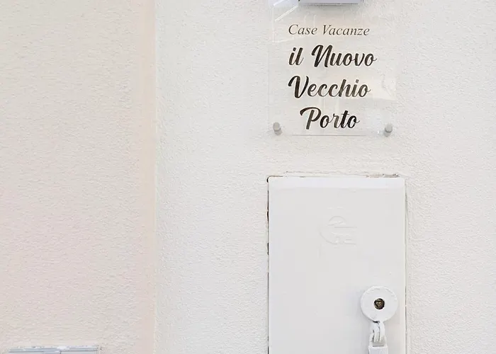 Il Nuovo Vecchio Porto Кротоне