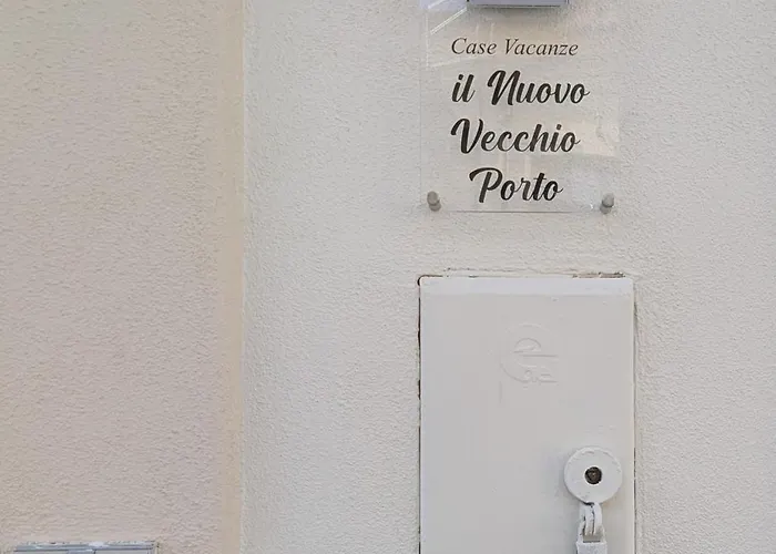 Il Nuovo Vecchio Porto Апартаменты Кротоне